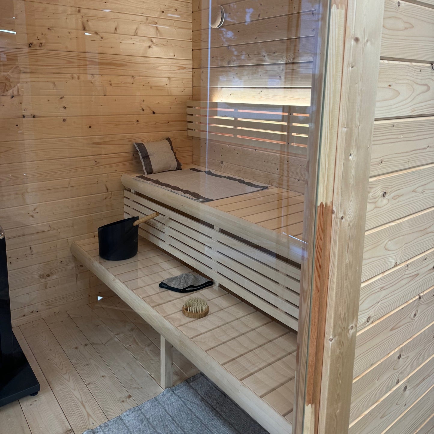 SaunaLife G4 Outdoor Traditional Sauna Benches