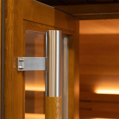 Door handle on the Saunum AirCube Space Outdoor Sauna