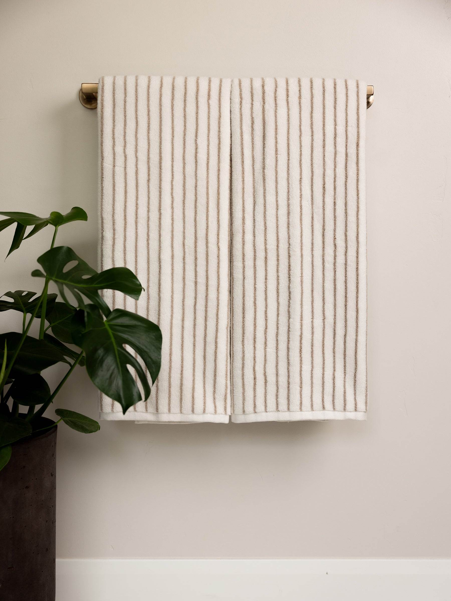 Striped Luxe Bath Towels
