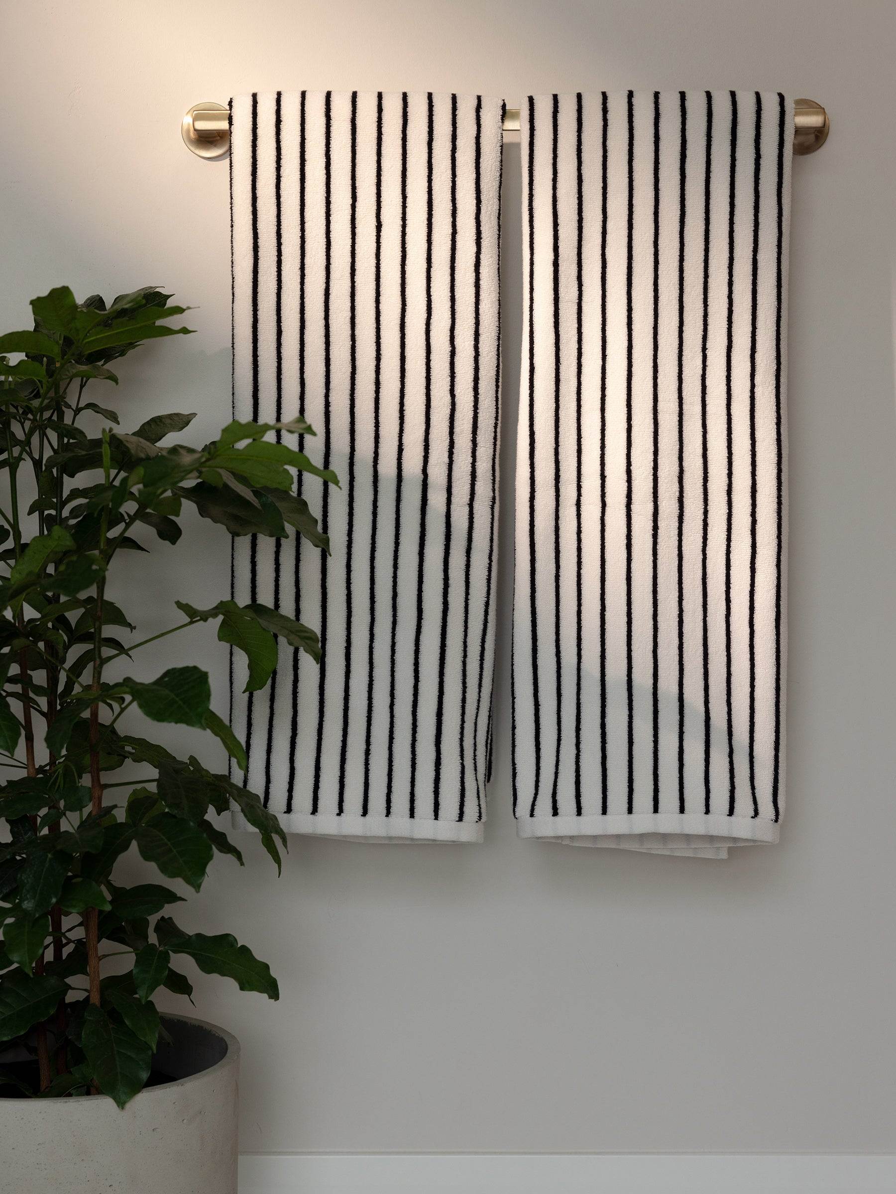 Striped Luxe Bath Towels