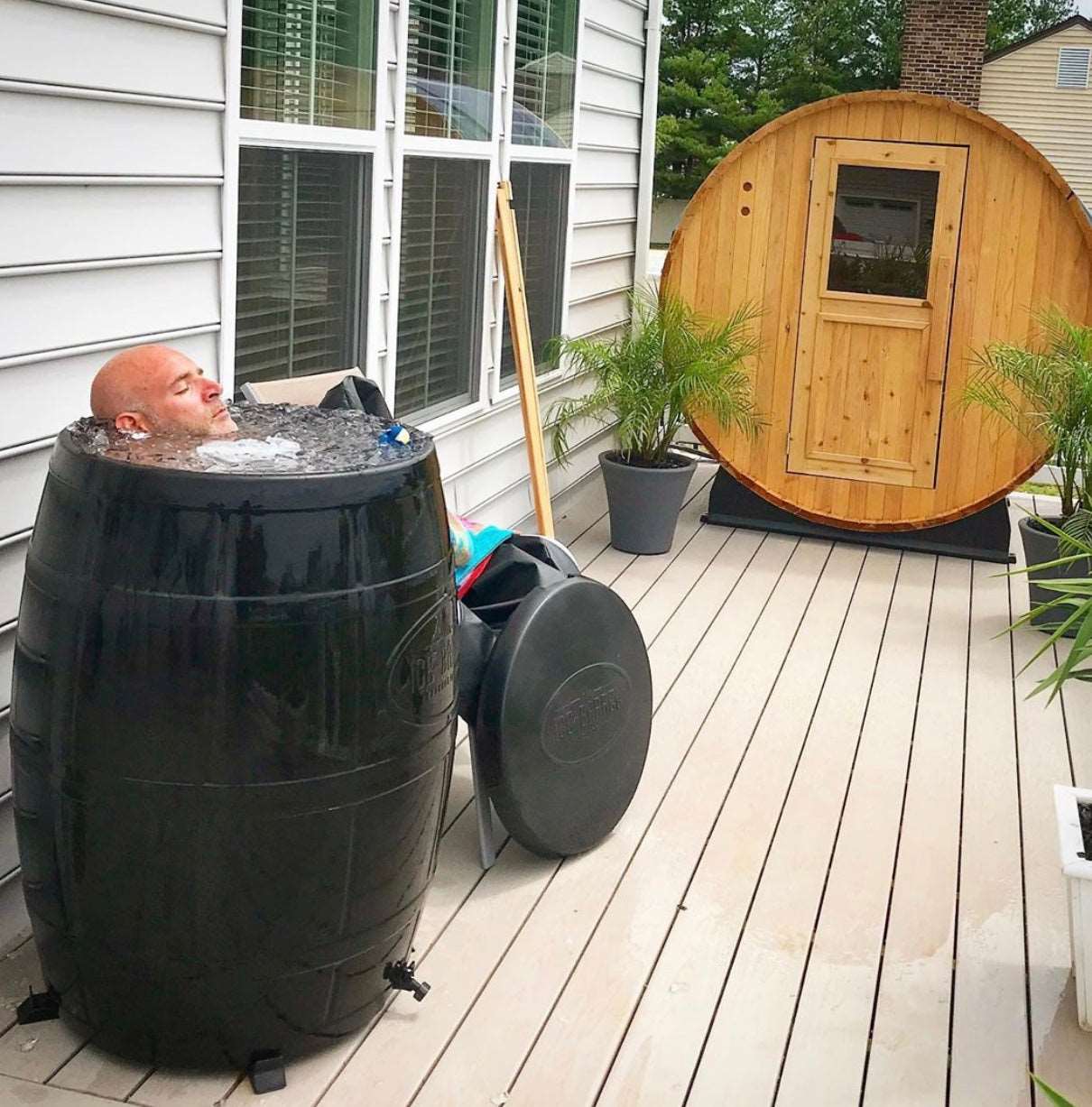 Ice Barrel and Sauna on Deck 