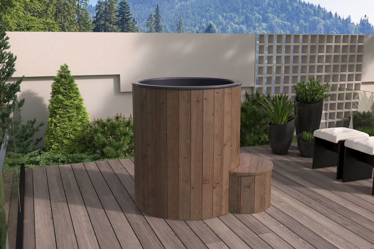SaunaLife S1 natural tub on a terrace