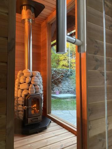 HUUM Thru-Wall Sauna Wood Stove Chimney Kit